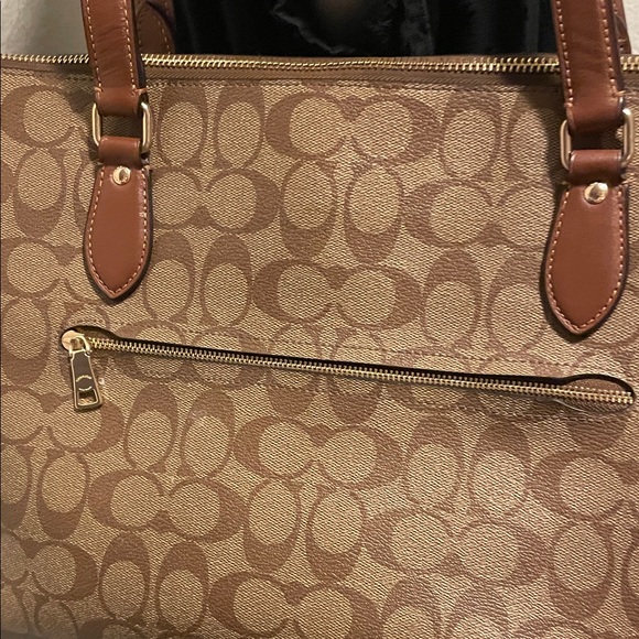 Coach Brown Signature Tote - Picture 6 of 7